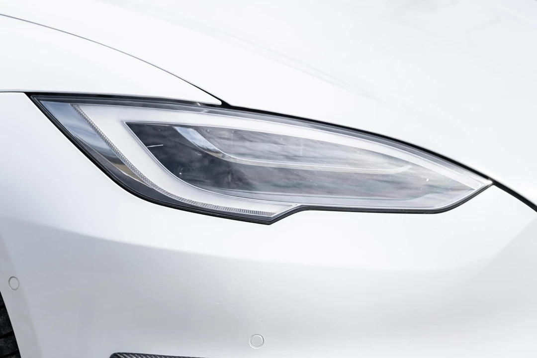 2021 Tesla Model S Plaid - Image 13 of 31