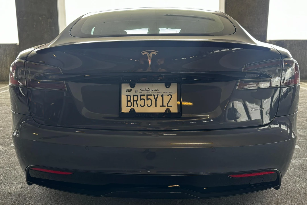 2021 Tesla Model S Plaid - Image 5 of 31