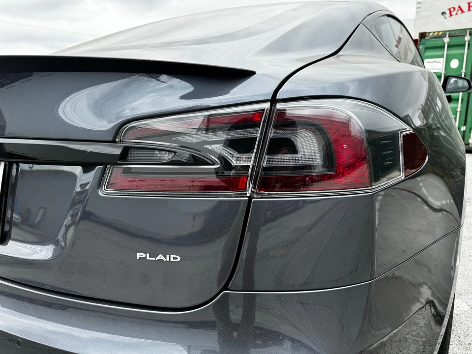 2021 Tesla Model S Plaid - Image 26 of 31