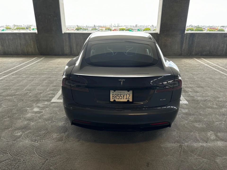 2021 Tesla Model S Plaid - Image 11 of 31