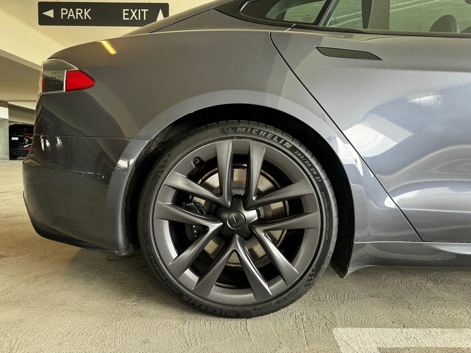 2021 Tesla Model S Plaid - Image 30 of 31