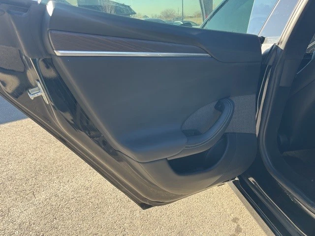 2021 Tesla Model S Plaid - Image 13 of 21