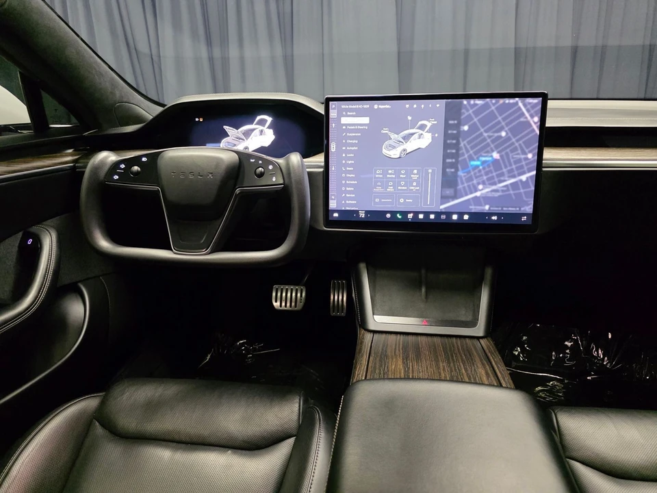 2021 Tesla Model S Plaid - Image 18 of 21