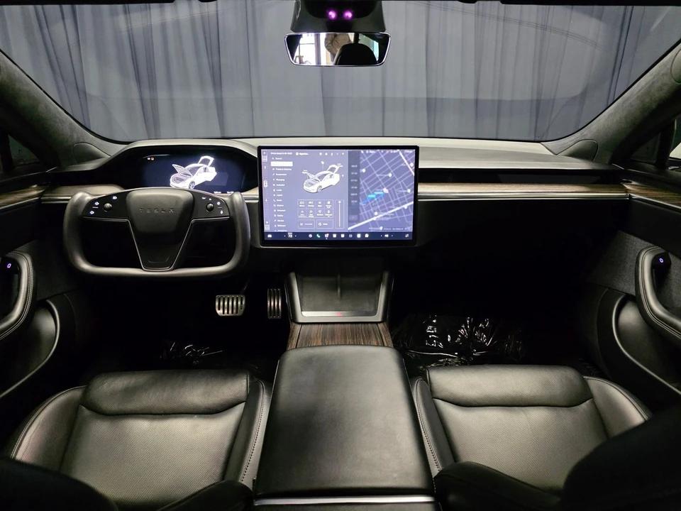 2021 Tesla Model S Plaid - Image 17 of 21