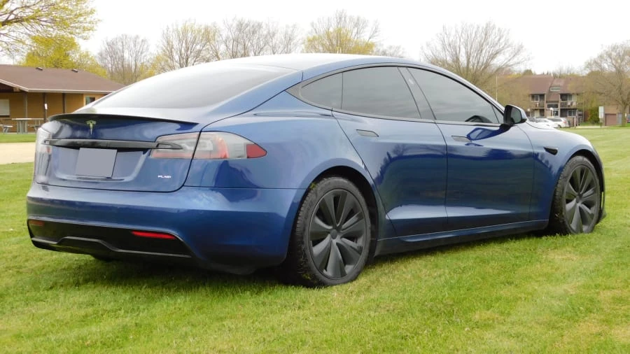 2021 Tesla Model S Plaid - Image 3 of 24