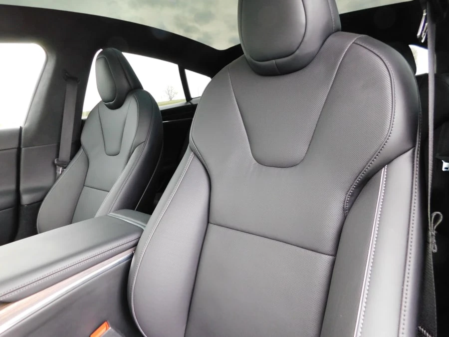 2021 Tesla Model S Plaid - Image 13 of 24