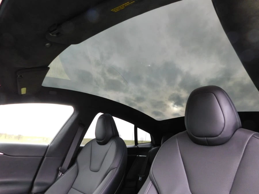 2021 Tesla Model S Plaid - Image 15 of 24
