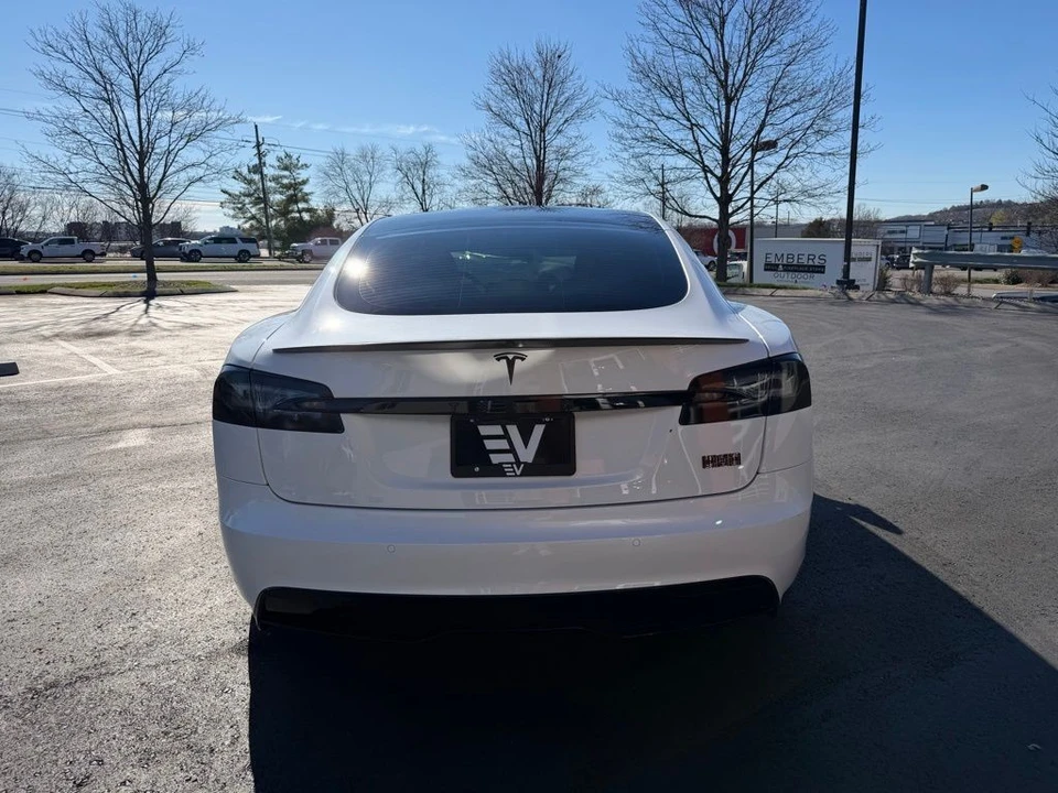 2021 Tesla Model S Plaid - Image 4 of 17