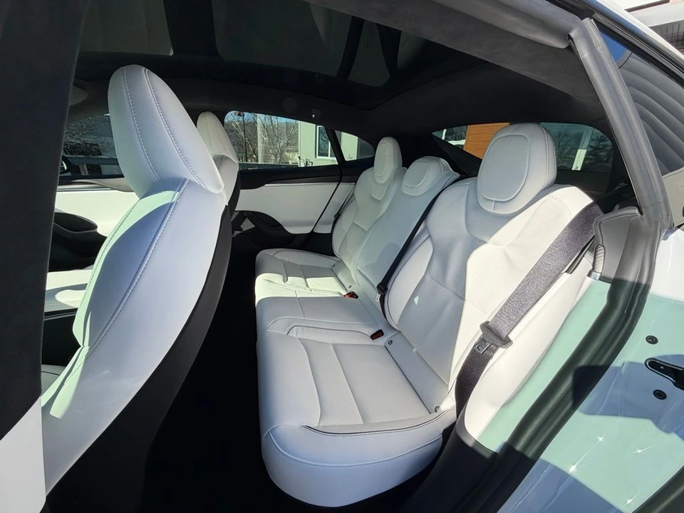 2021 Tesla Model S Plaid - Image 11 of 17