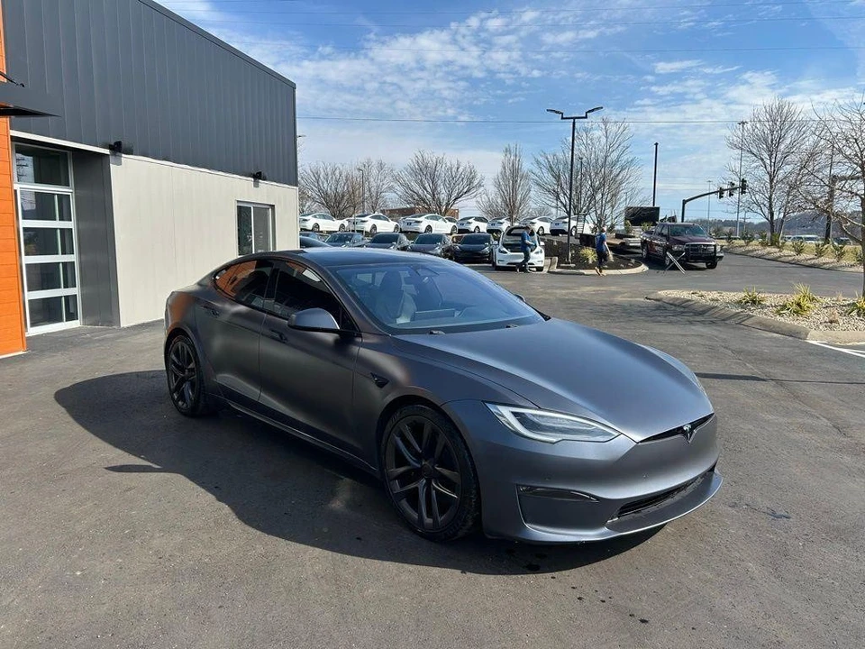 2021 Tesla Model S Plaid - Image 3 of 17