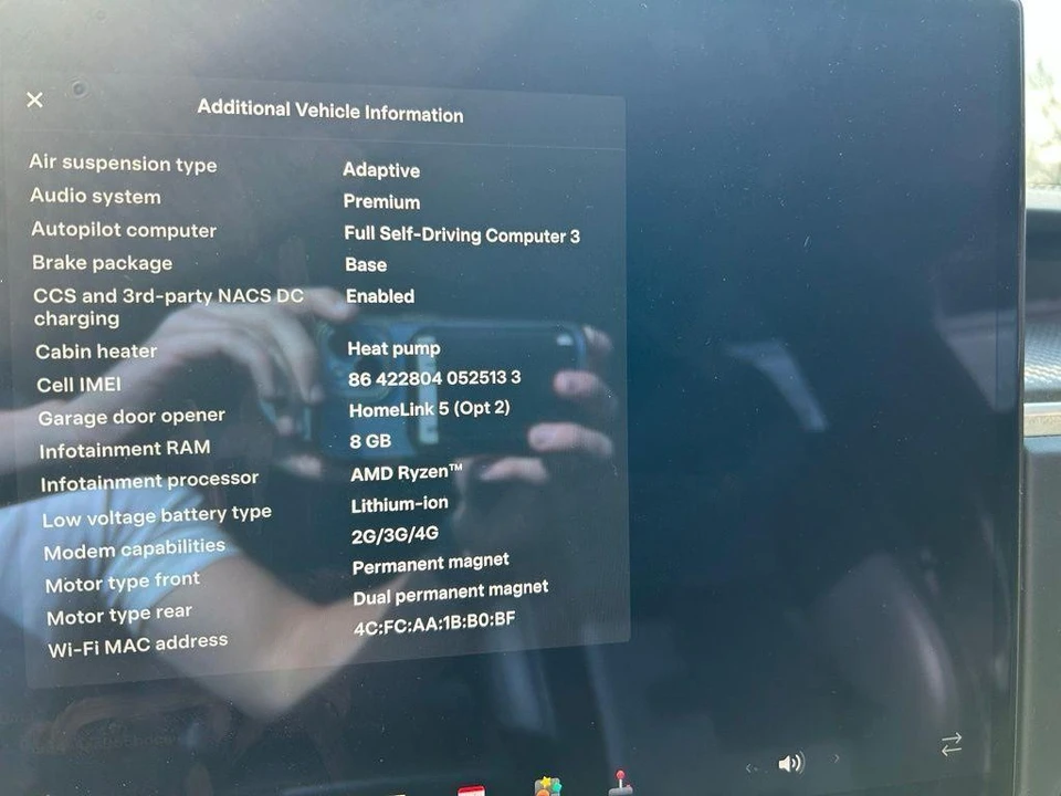 2021 Tesla Model S Plaid - Image 17 of 17