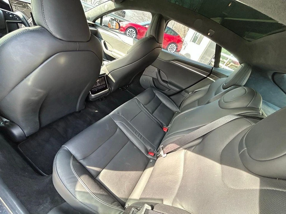 2021 Tesla Model S Plaid - Image 11 of 17