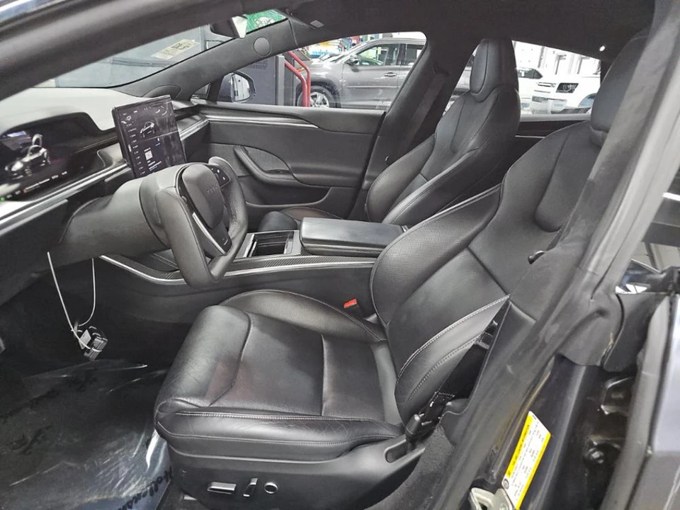 2021 Tesla Model S Plaid - Image 6 of 7