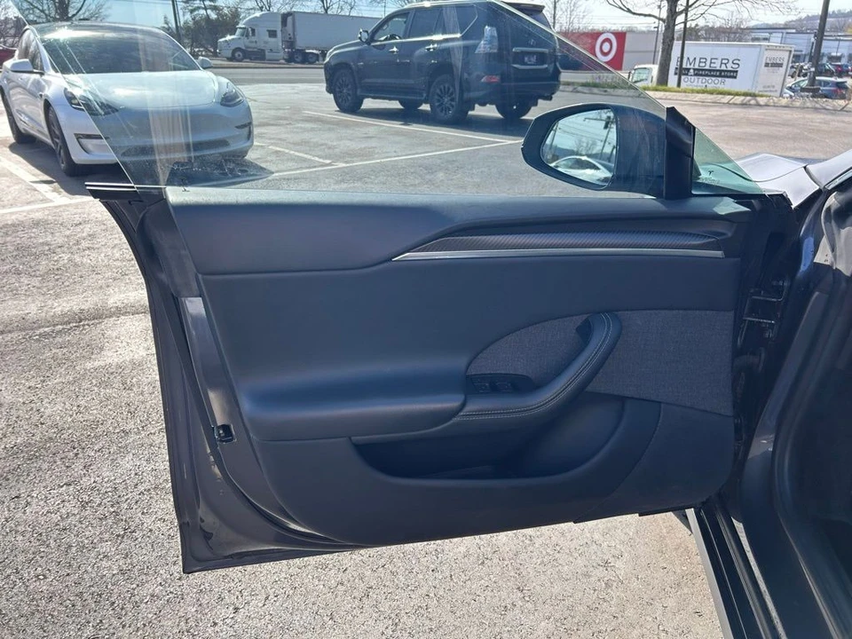 2021 Tesla Model S Plaid - Image 14 of 17