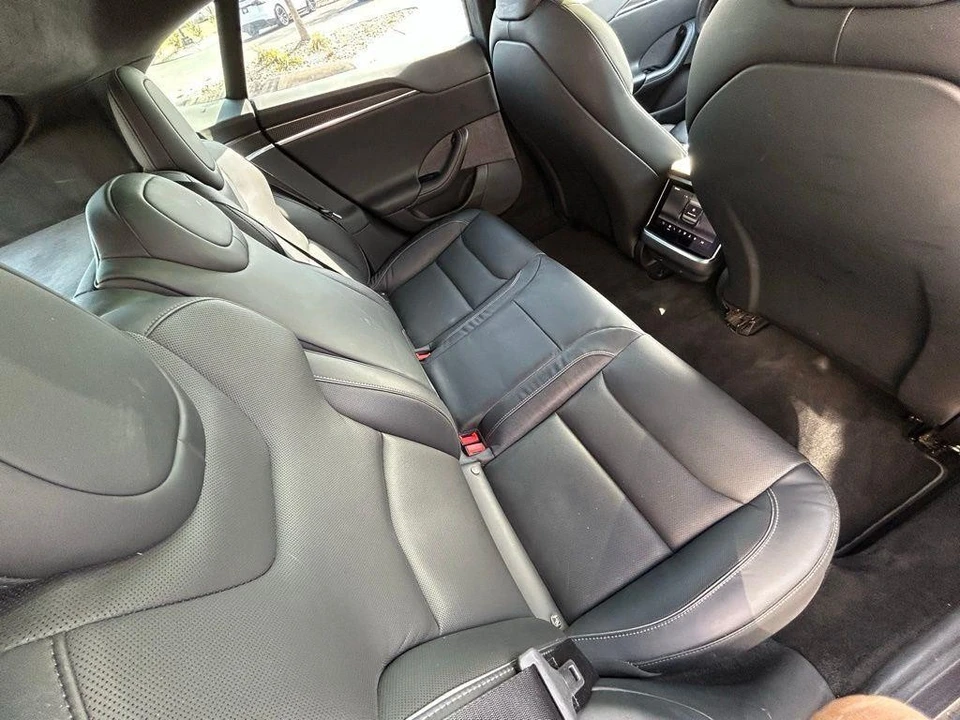 2021 Tesla Model S Plaid - Image 9 of 17