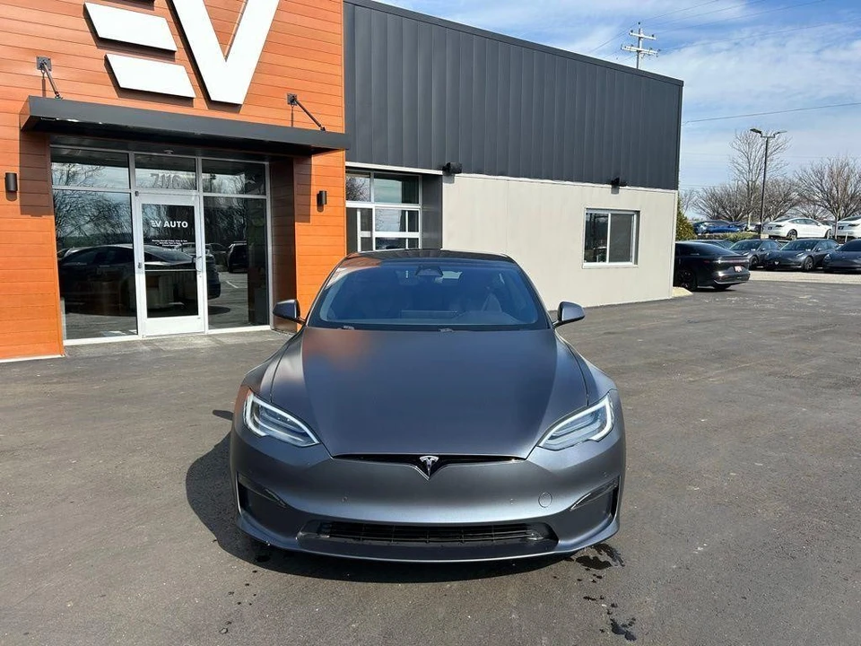 2021 Tesla Model S Plaid - Image 2 of 17