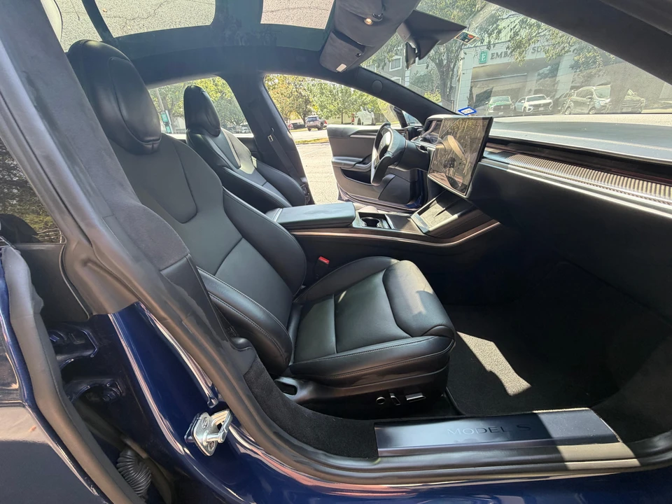 2021 Tesla Model S Plaid - Image 23 of 31