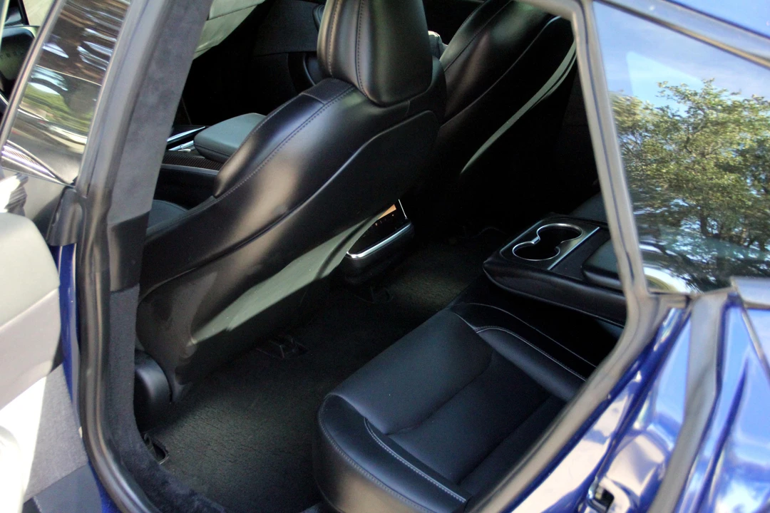 2021 Tesla Model S Plaid - Image 24 of 31