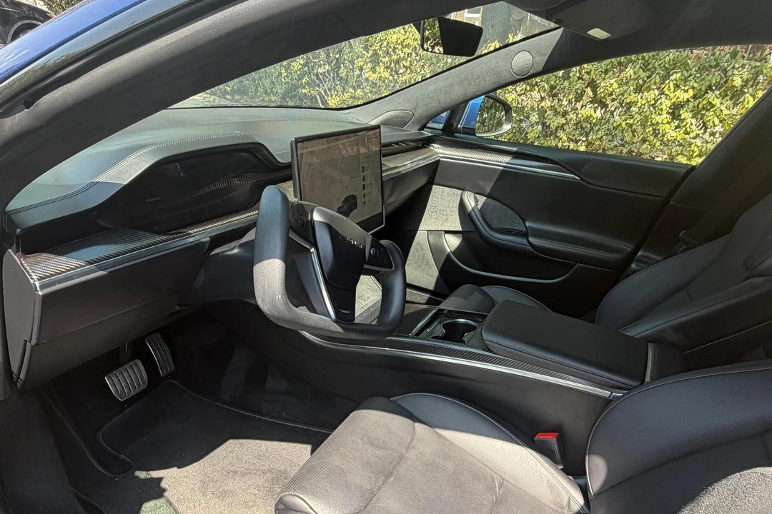 2021 Tesla Model S Plaid - Image 14 of 31