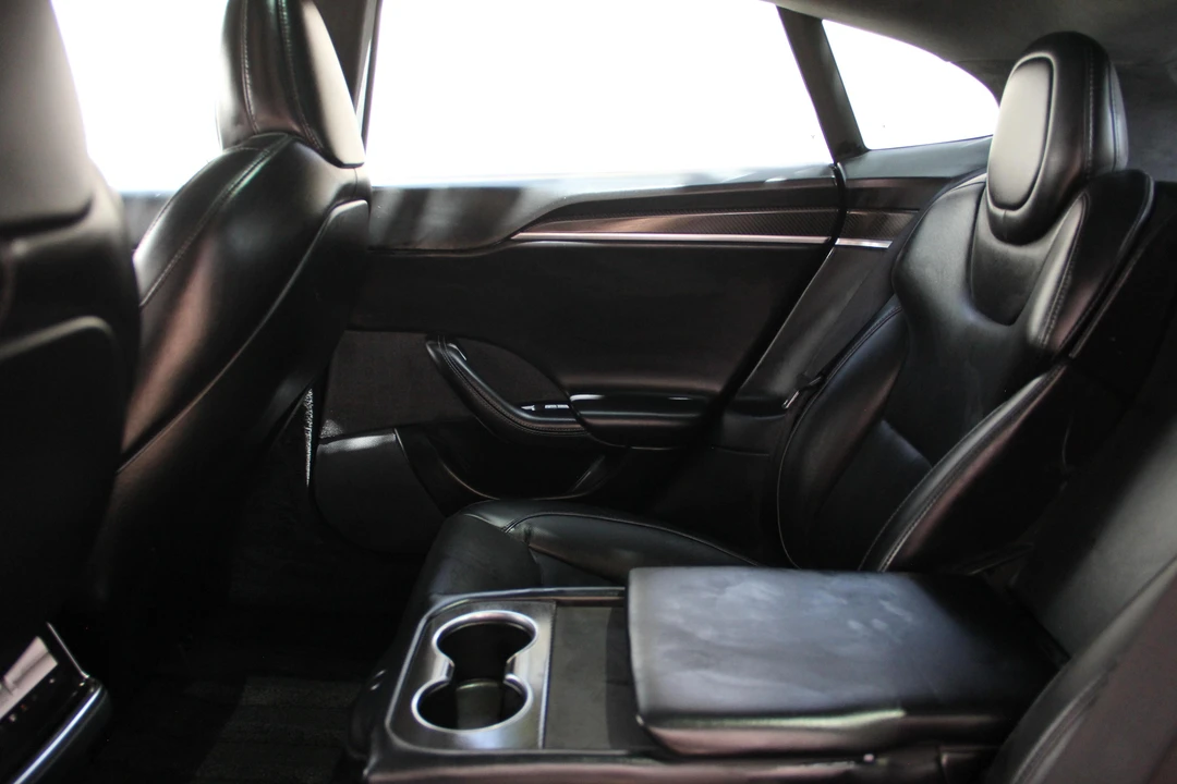 2021 Tesla Model S Plaid - Image 29 of 31
