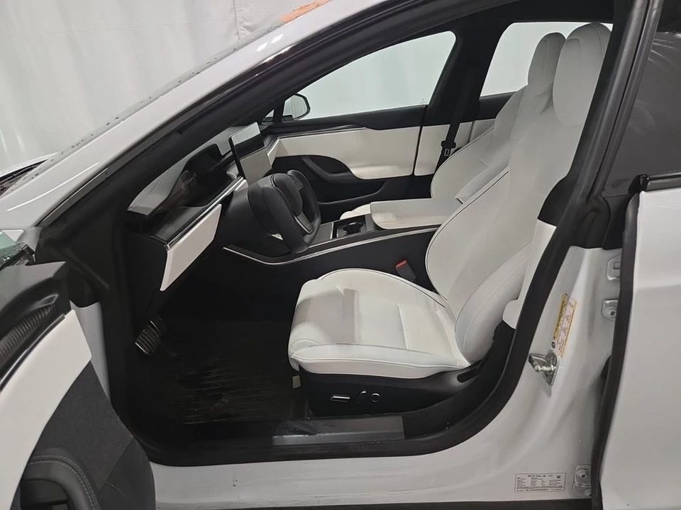 2021 Tesla Model S Plaid - Image 6 of 7