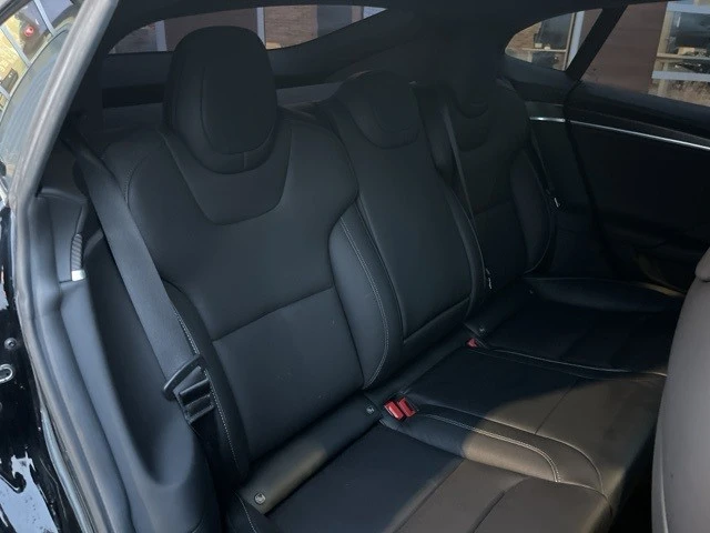 2021 Tesla Model S Plaid - Image 15 of 19