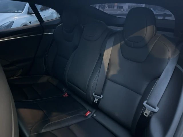 2021 Tesla Model S Plaid - Image 11 of 19
