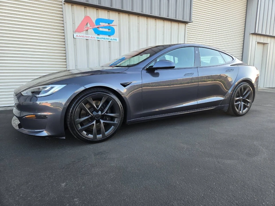 2021 Tesla Model S Plaid - Image 2 of 21