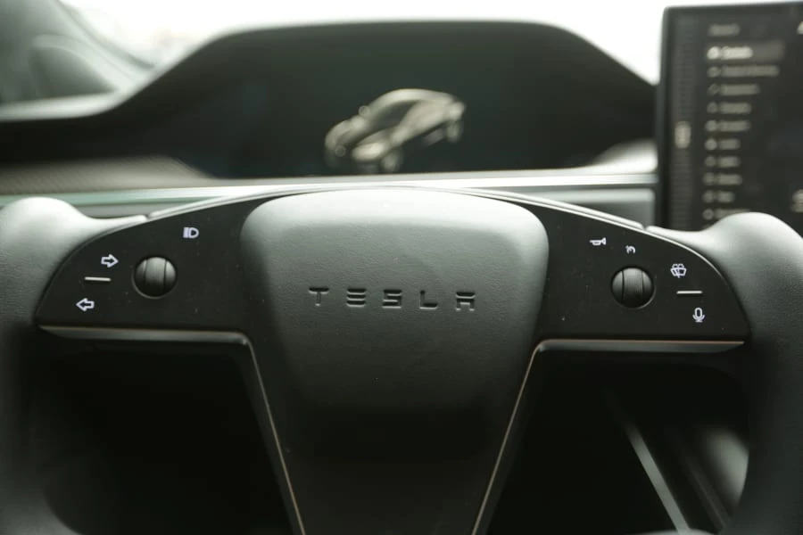 2021 Tesla Model S Plaid - Image 6 of 16