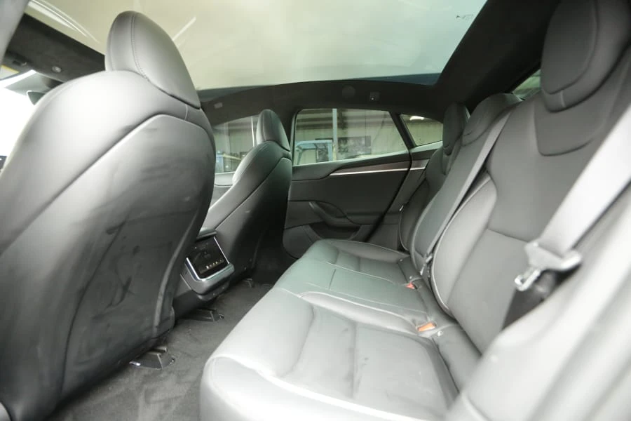 2021 Tesla Model S Plaid - Image 10 of 16