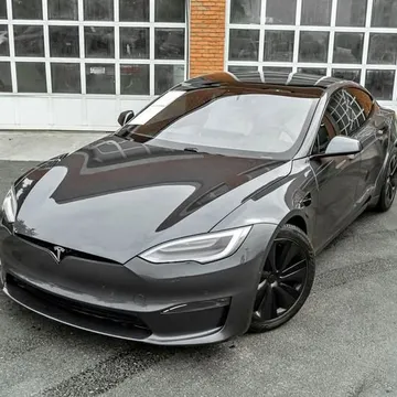 2021 Tesla Model S Plaid