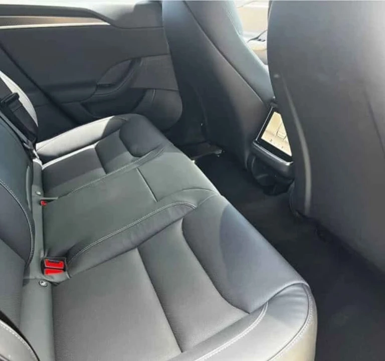 2021 Tesla Model S Plaid - Image 5 of 7