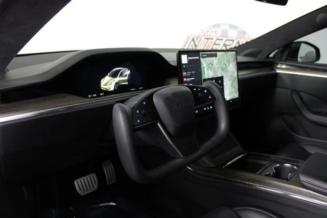 2021 Tesla Model S Plaid - Image 10 of 21