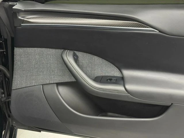 2021 Tesla Model S Plaid - Image 20 of 21