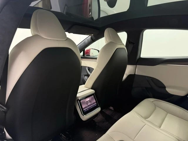 2021 Tesla Model S Plaid - Image 13 of 21