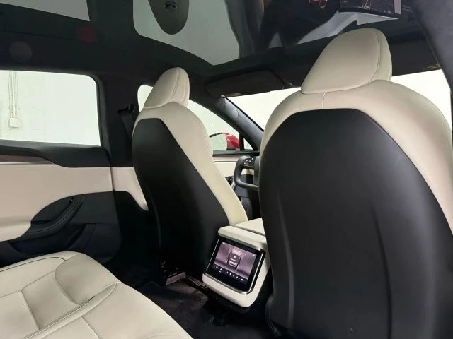2021 Tesla Model S Plaid - Image 14 of 21