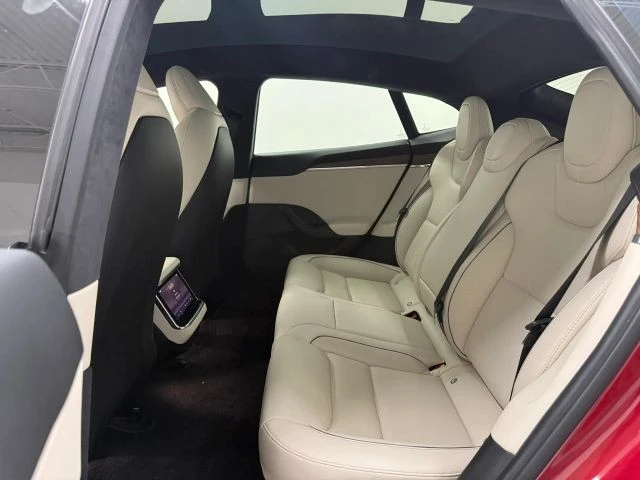 2021 Tesla Model S Plaid - Image 16 of 21