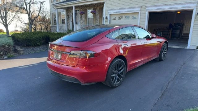 2021 Tesla Model S Plaid - Image 3 of 7