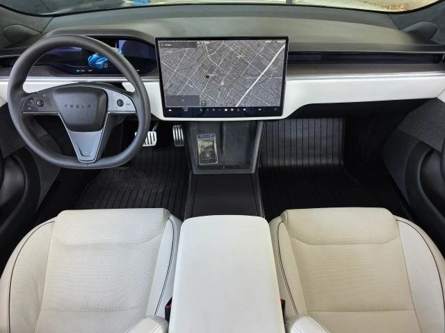 2021 Tesla Model S Plaid - Image 10 of 21