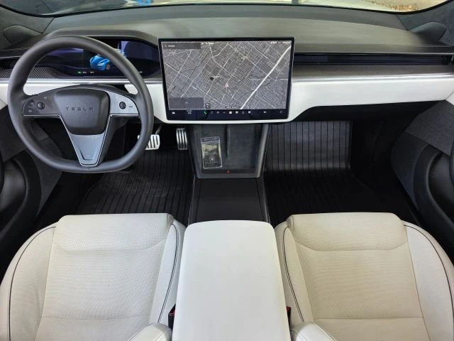 2021 Tesla Model S Plaid - Image 10 of 21