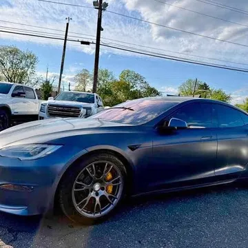 2021 Tesla Model S Plaid