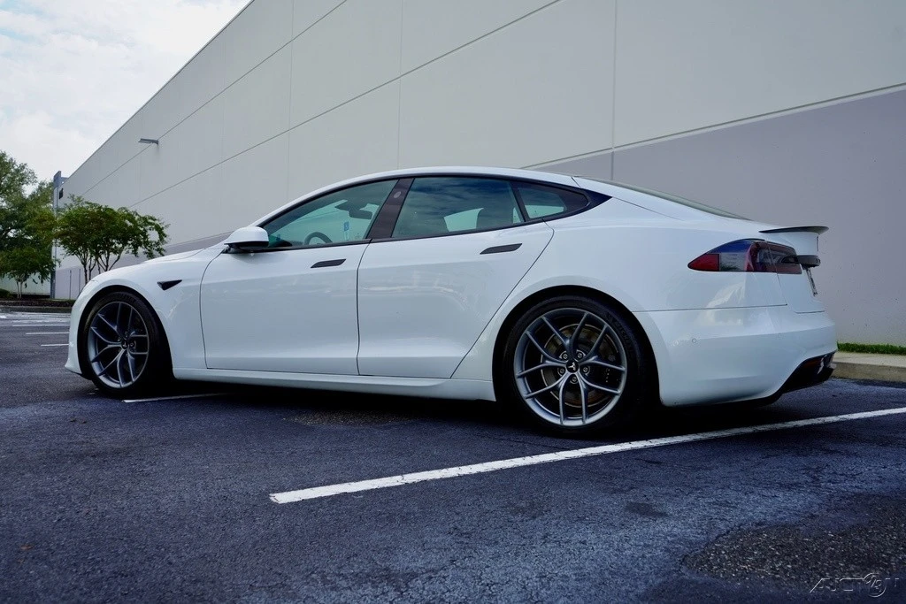 2021 Tesla Model S Plaid - Image 3 of 12