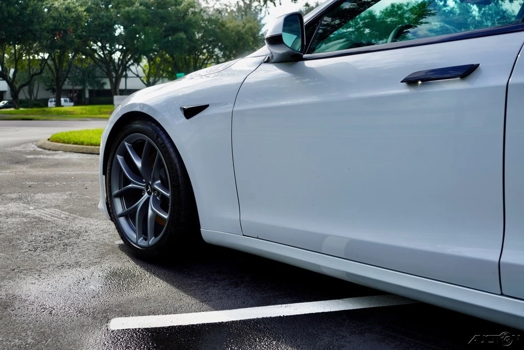2021 Tesla Model S Plaid - Image 9 of 12