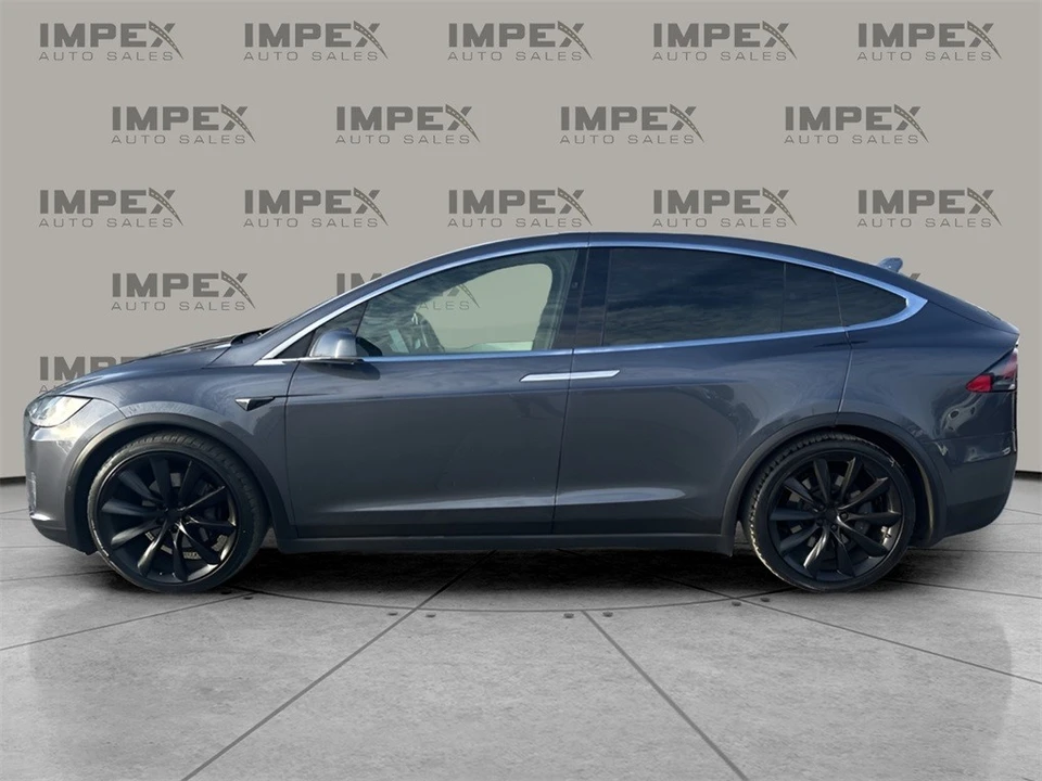 2021 Tesla Model X - Image 2 of 12