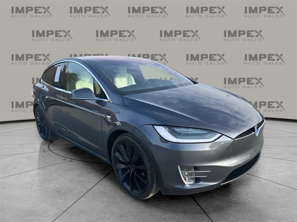 2021 Tesla Model X - Image 7 of 12
