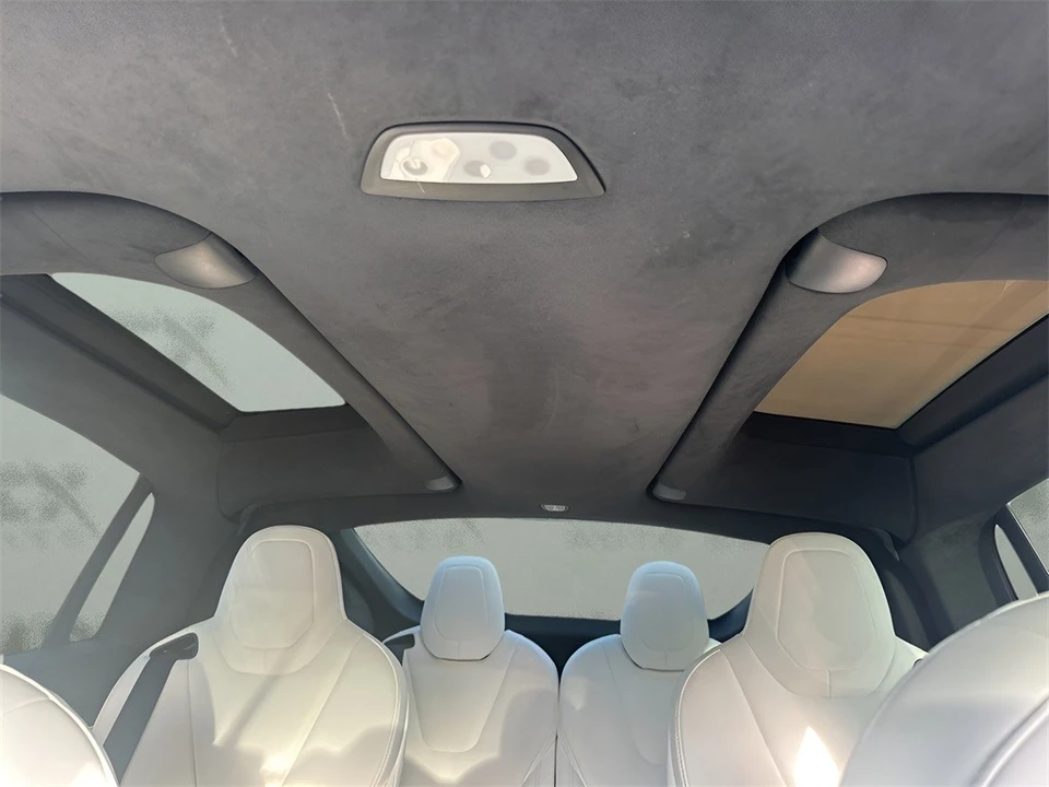 2021 Tesla Model X - Image 11 of 12
