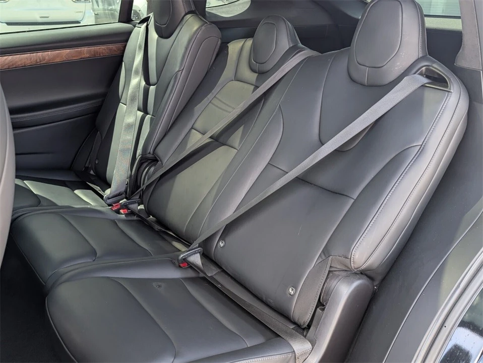 2021 Tesla Model X - Image 12 of 12