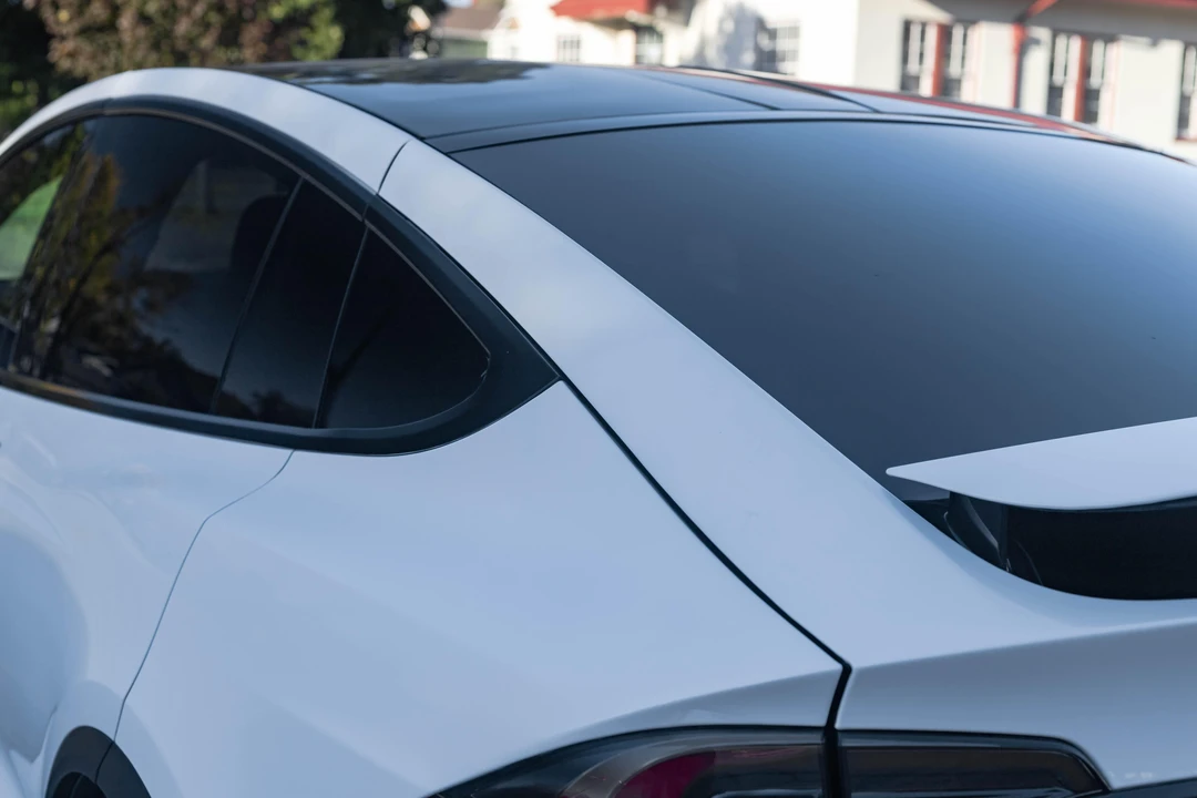 2021 Tesla Model X - Image 29 of 31
