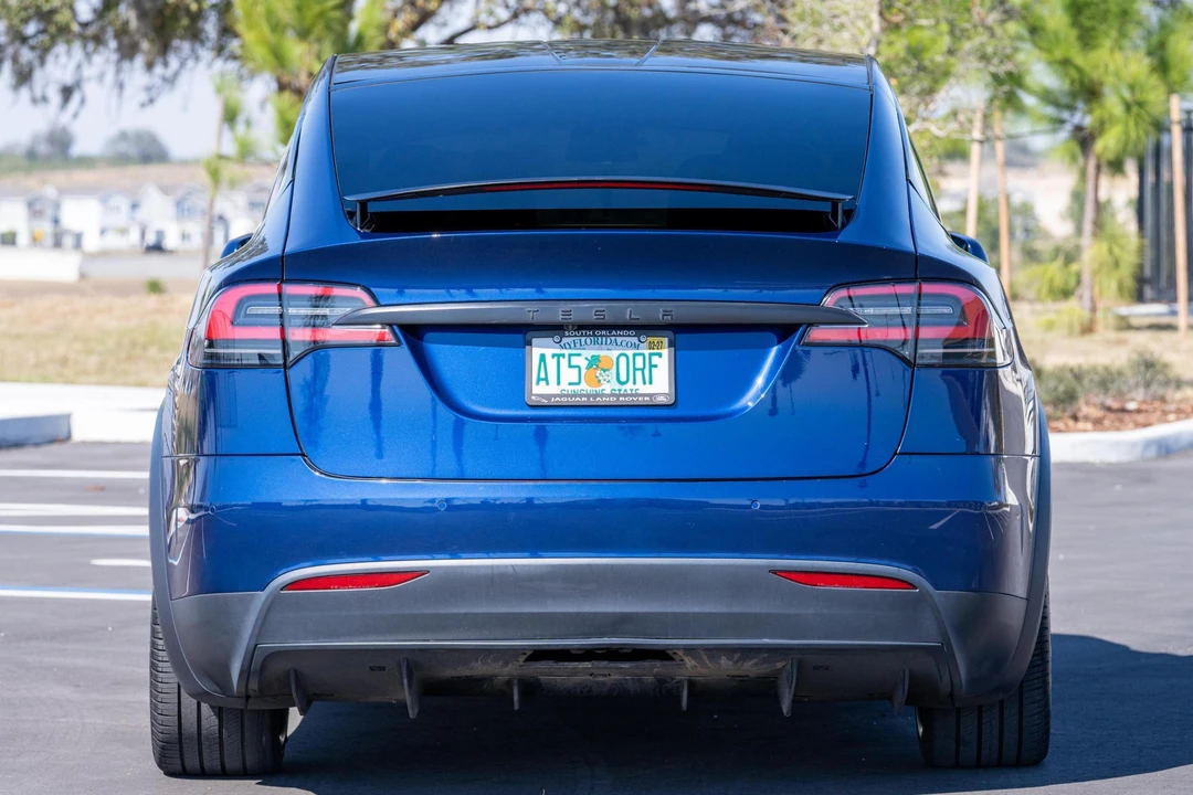 2021 Tesla Model X - Image 5 of 31