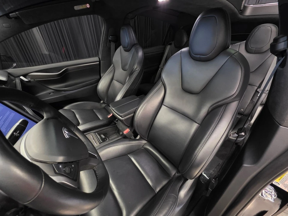 2021 Tesla Model X - Image 18 of 21